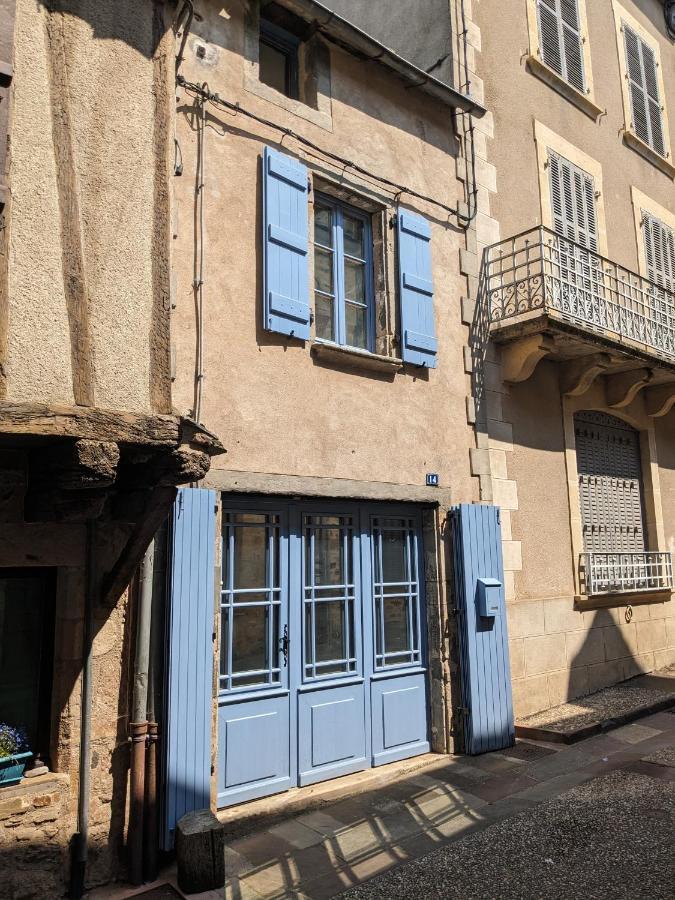 Le Quatorze, Au Coeur De Najac Villa Luaran gambar