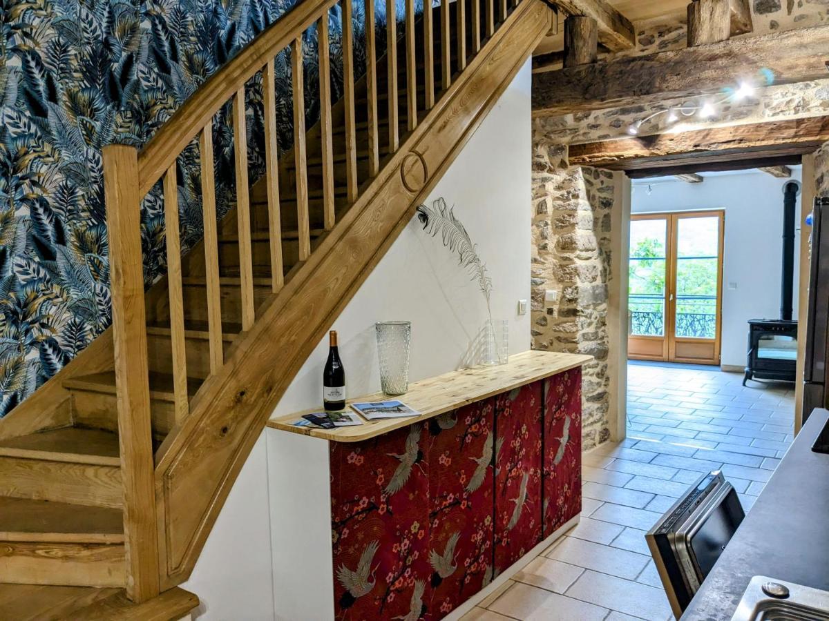 Le Quatorze, Au Coeur De Najac Villa Luaran gambar