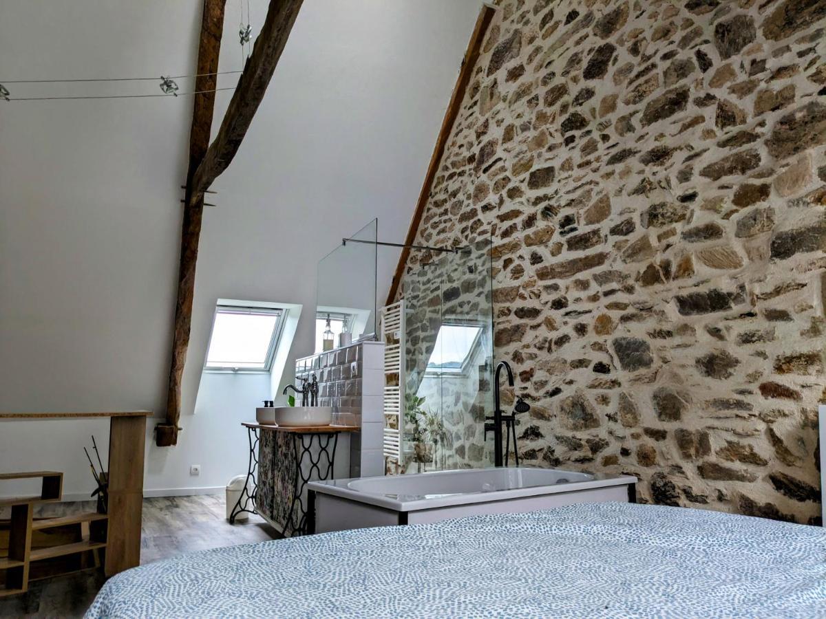 Le Quatorze, Au Coeur De Najac Villa Luaran gambar